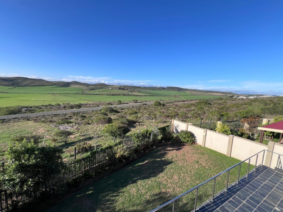 3 Bedroom Property for Sale in Reebok Western Cape
